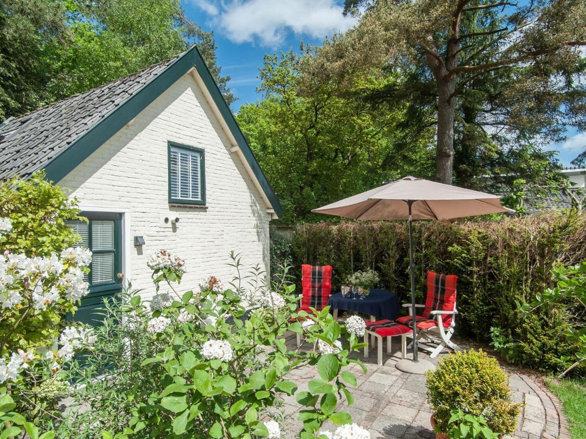 Pleasing Holiday Home In Schoorl With Patio Bagian luar foto